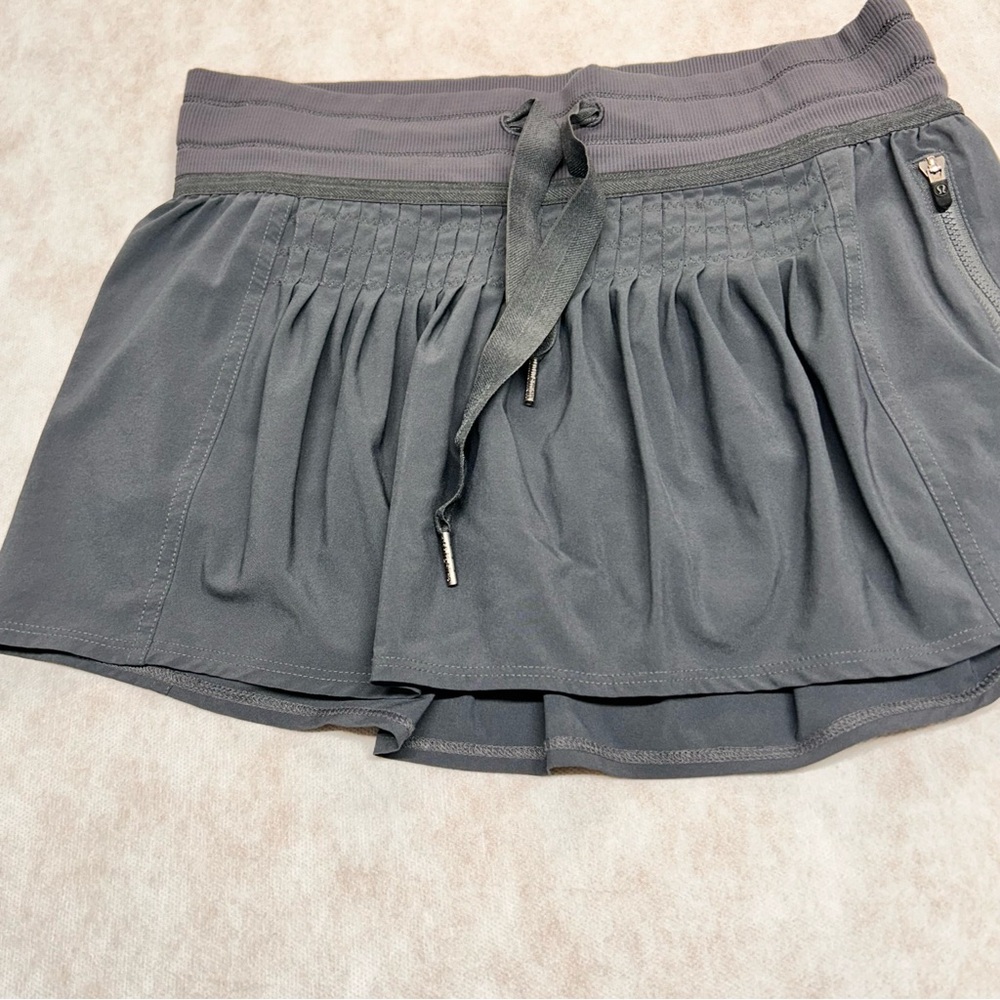 Lululemon Athletica Gray Performance Athletic Shorts